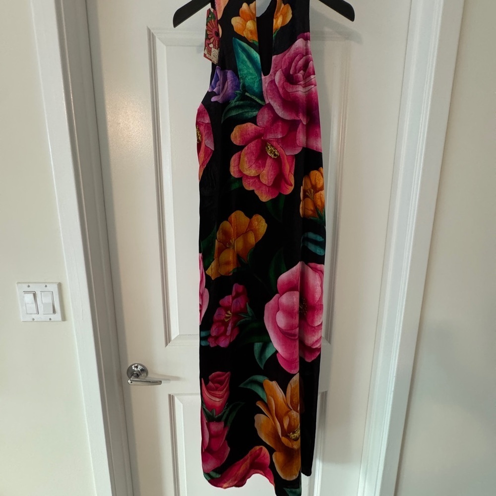 Farm Rio x Anthropologie Mock-Neck Printed Velvet Midi Dress - Picture 3 of 12